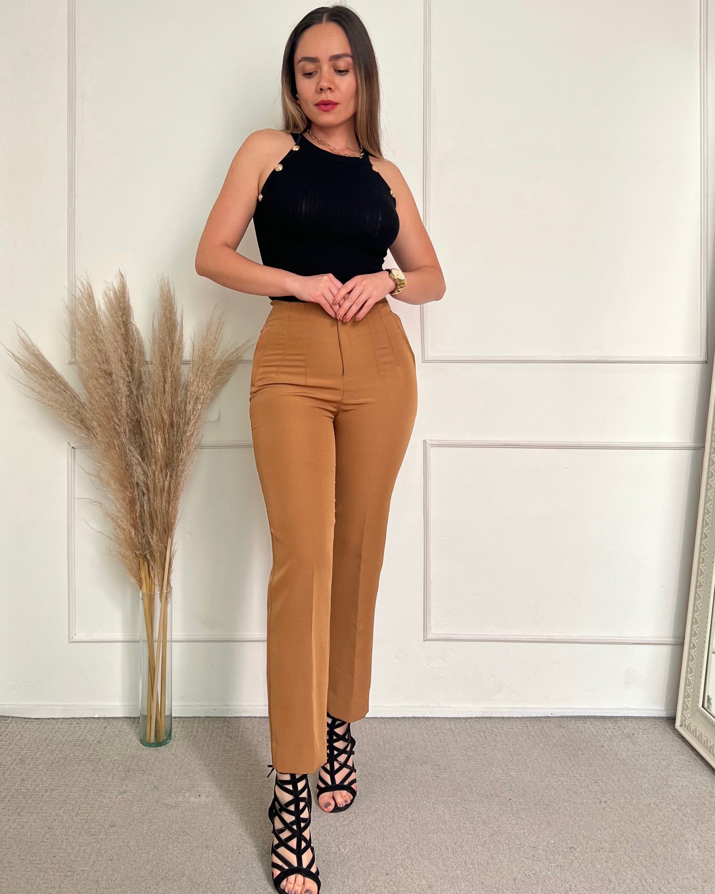 Pantalon pinzas camel