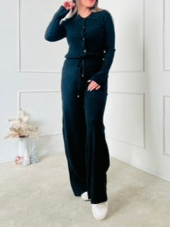 Conjunto sueter botones negro