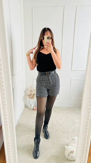 Short jaspeado negro