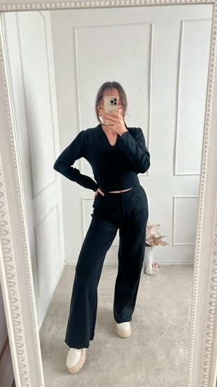 Conjunto sueter cuello negro
